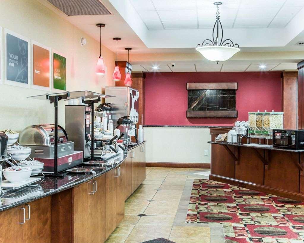 Fairfield By Marriott Inn & Suites Greensboro Coliseum Area Ресторан фото