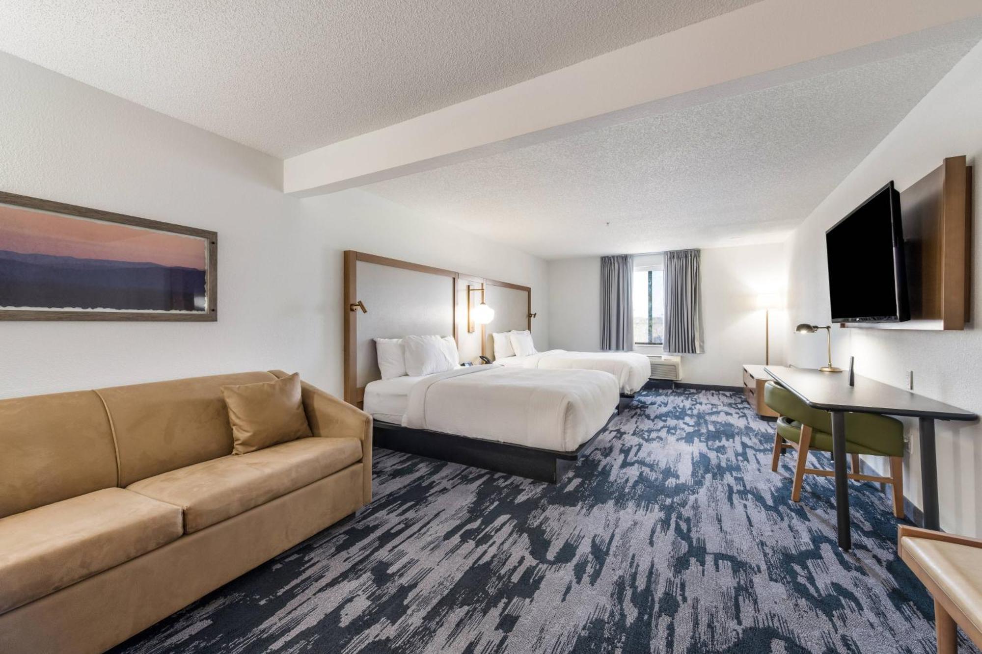Fairfield By Marriott Inn & Suites Greensboro Coliseum Area Экстерьер фото