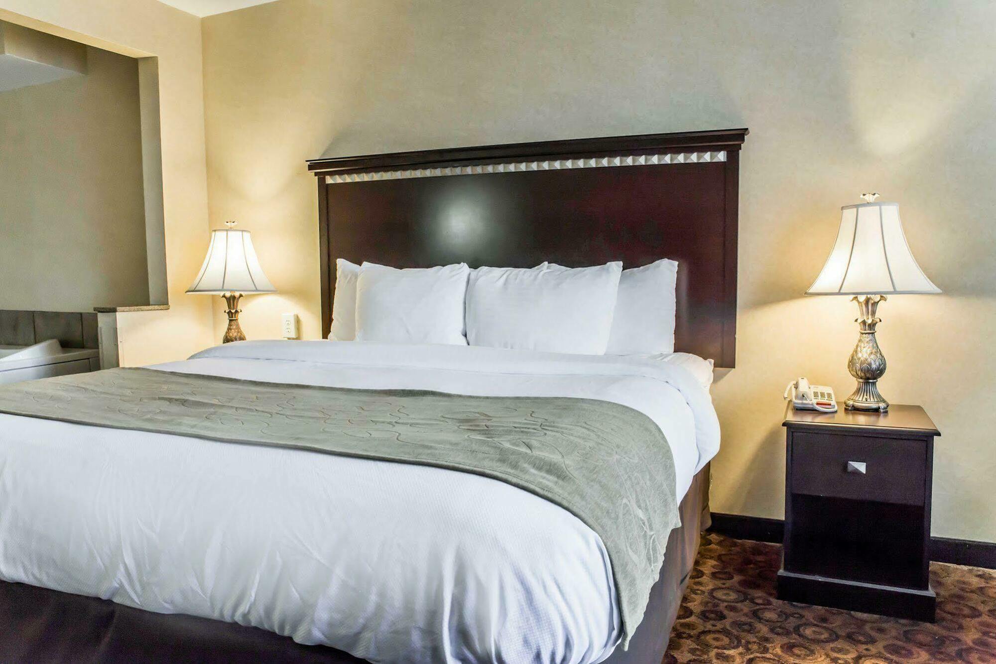 Fairfield By Marriott Inn & Suites Greensboro Coliseum Area Экстерьер фото